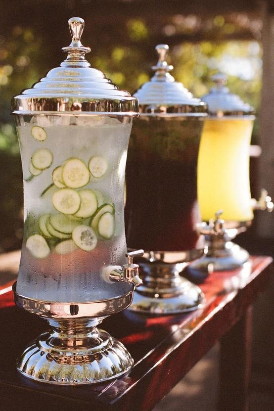 Outdoor wedding ideas summer drinks