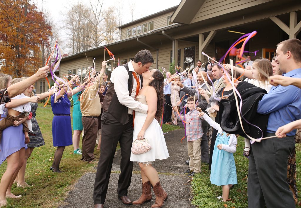 wedding streamers send off 