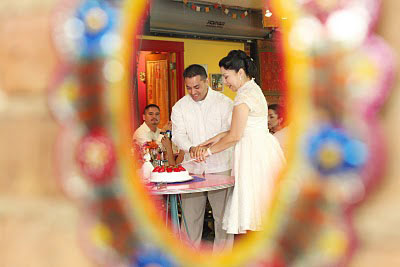 Unique wedding photo frame at Catalyst Ranch Chicago