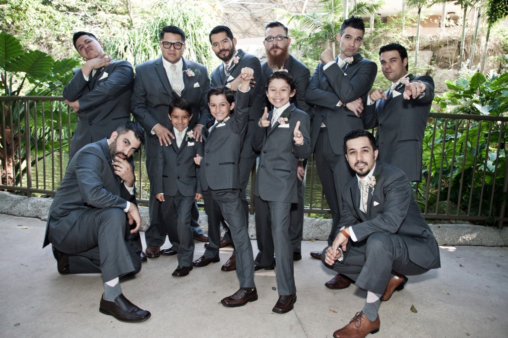 groomsmen picture ideas