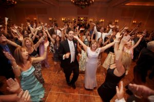 how to pick your wedding dj