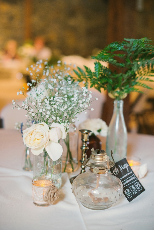 Rustic wedding baby breath ideas