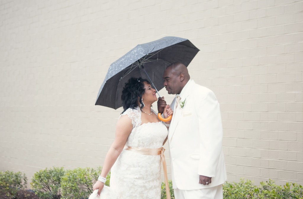 wedding day rain photo