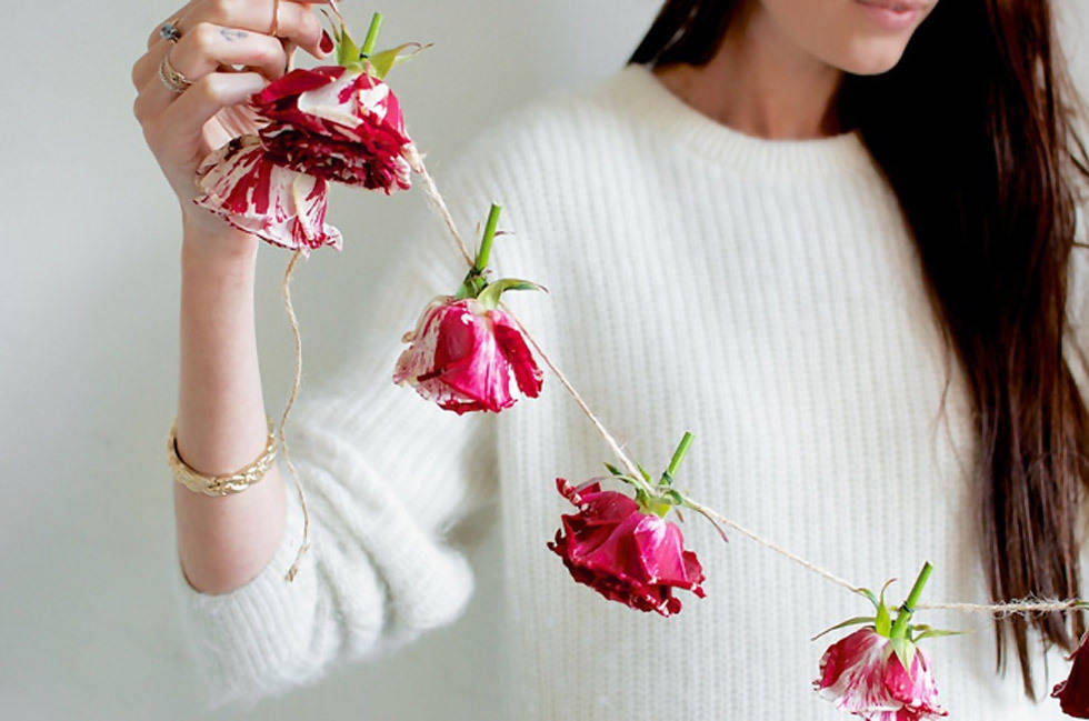 diy rose garland