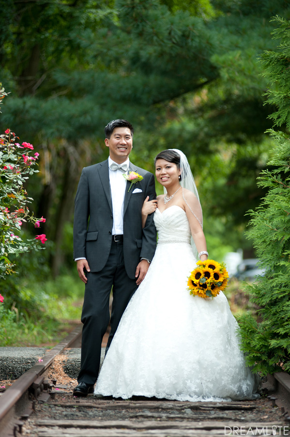 sunflower wedding bouquet