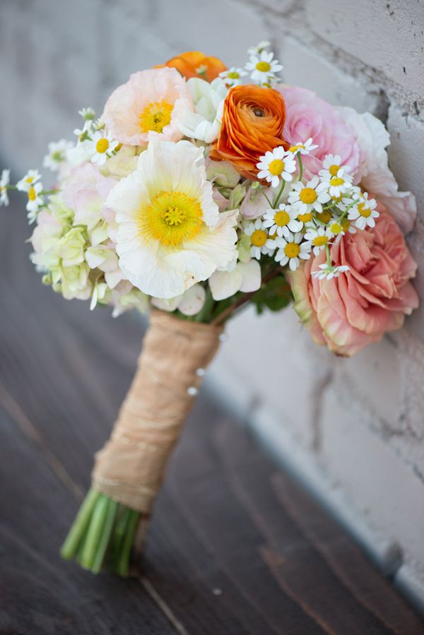 spring wedding florist 