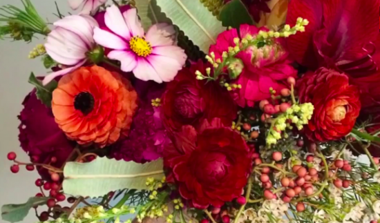 wedding flowers in campovida wedding 