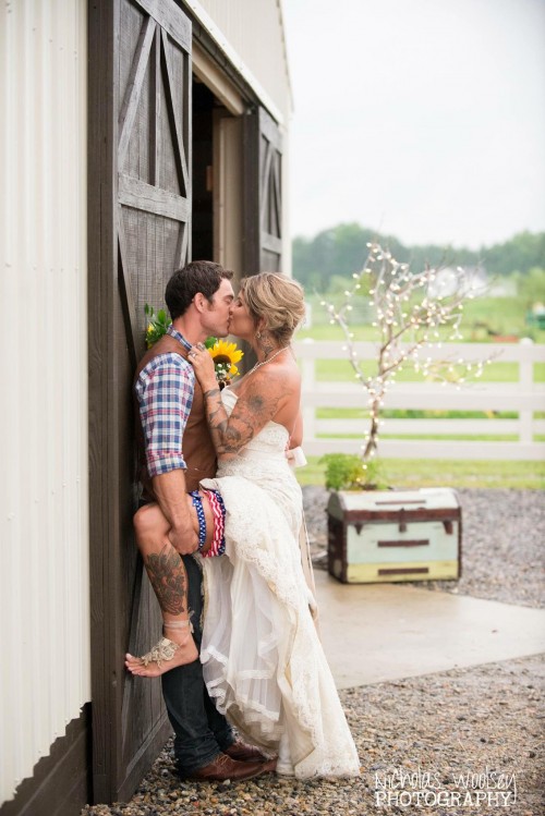 20 Gorgeous Tattooed Brides