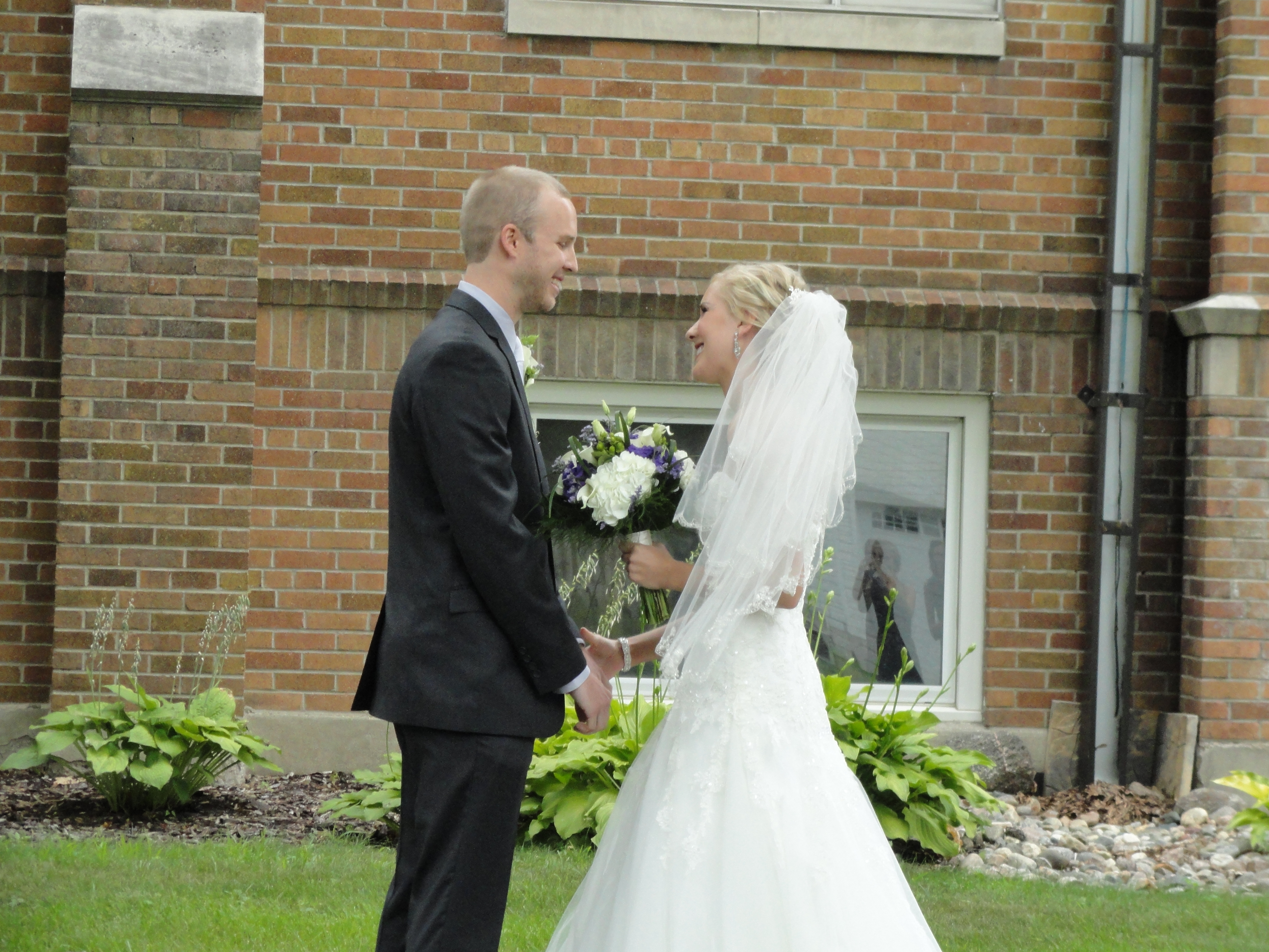 bride and groom wedding videography