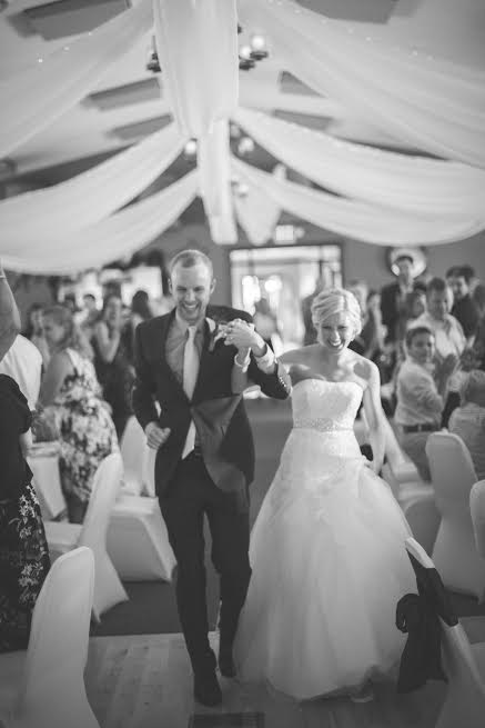 bride and groom wedding videography