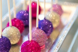 glitter cake pop wedding idea