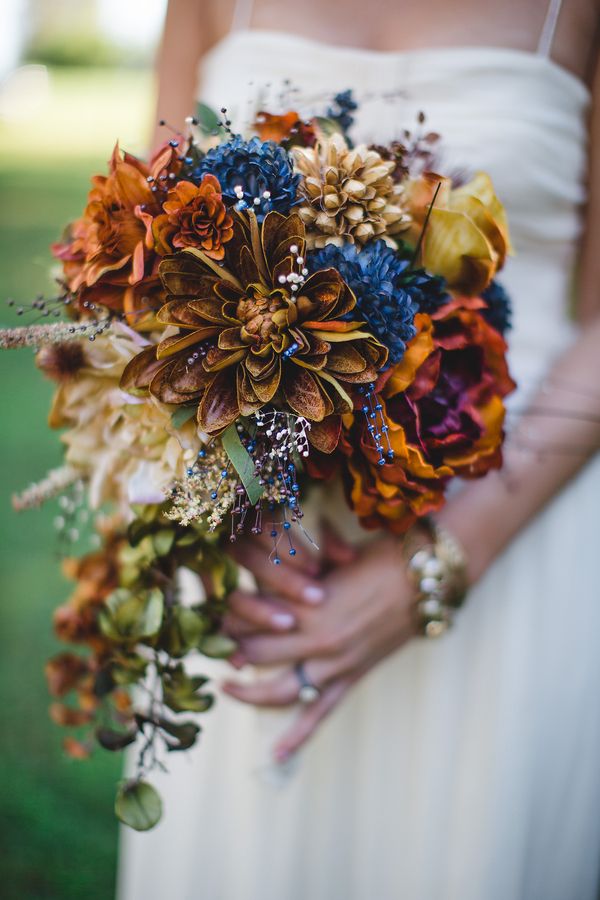 rustic wedding bouquet for fall