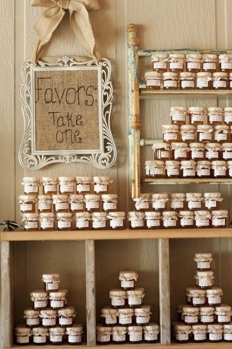 affordable wedding ideas from real brides jam DIY wedding Favors