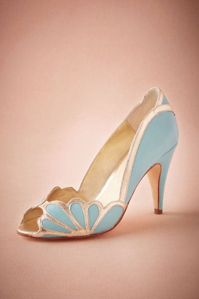 Pantone color of the year 2016 wedding ideas shoes