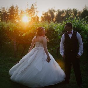 Troutdale wedding video - couple at sunset