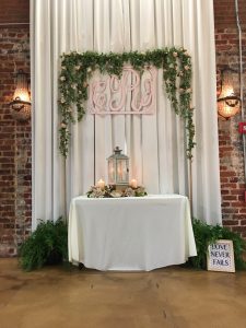 Roswell Wedding Video - arch