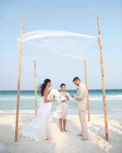 destination wedding hacks