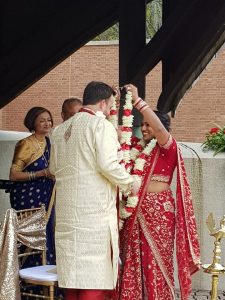 Traditional Wedding at The Roofless Church